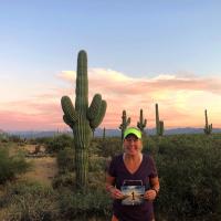 Nicole starts her 100th marathon/ultramarathon in Arizona.