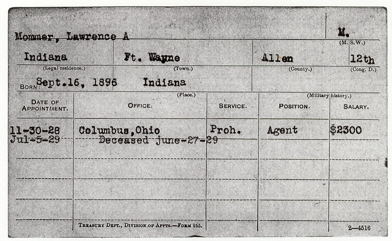 Image of service record card for Lawrence A. Mommer