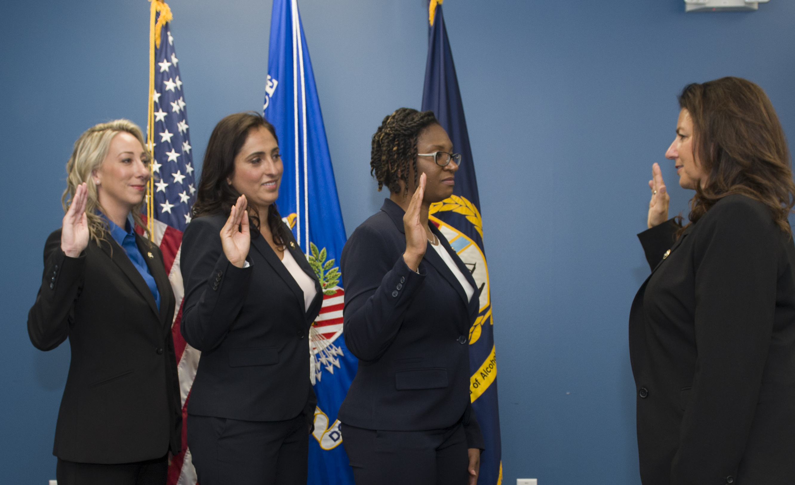New special agents being sworn in