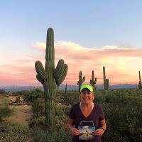 Image of Nicole starting a marathon in Arizona