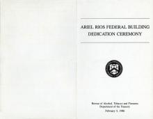 Imagen de la portada del programa de ceremonia de dedicación del edificio federal Ariel Rios