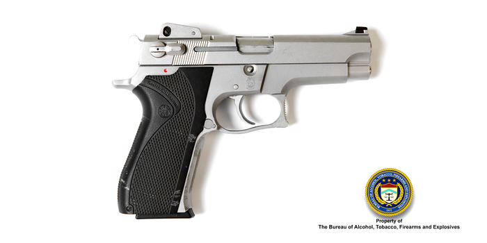 Smith and Wesson Model 5906 9mm Para Pistol