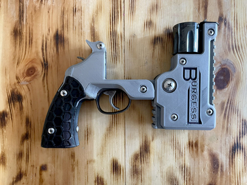 Image of a revolver.